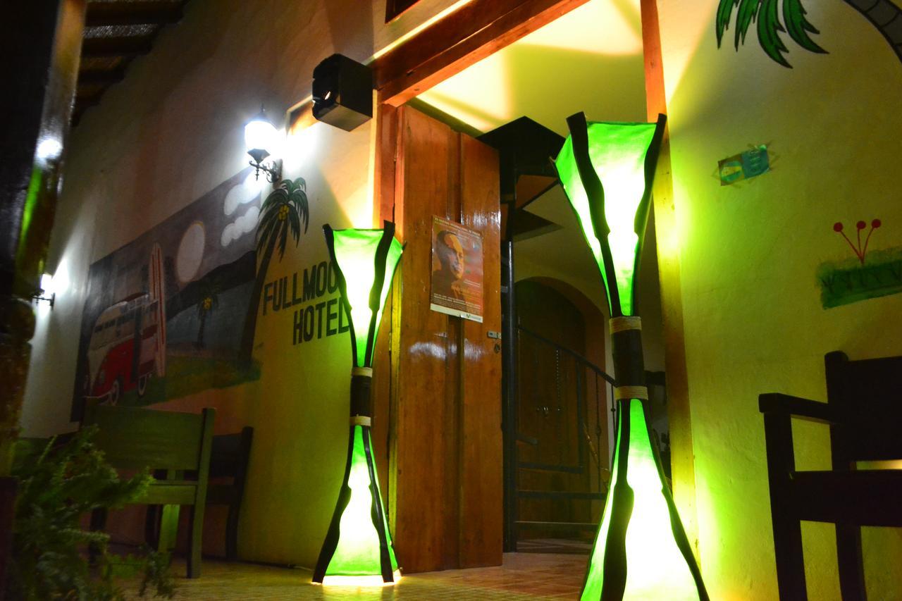 Fullmoon Hotel Гранада Екстериор снимка