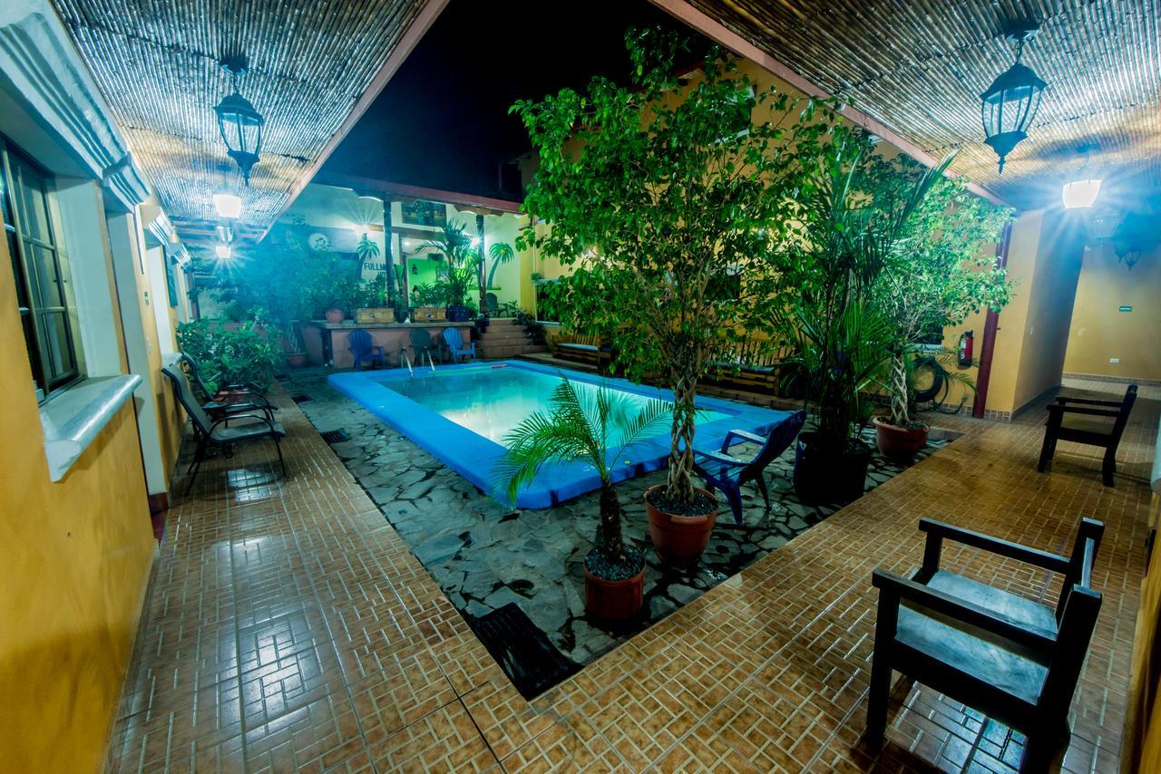 Fullmoon Hotel Гранада Екстериор снимка